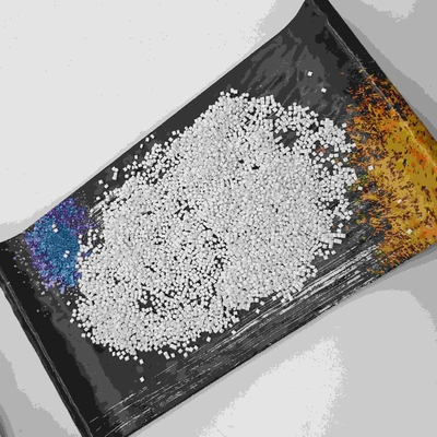 Leichtgewichtes Kohlenstofffaserverstärktes Polycarbonat Ul94 V0 Nichthalogen
